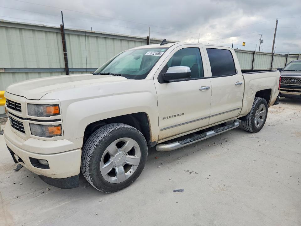 CHEVROLET SILVERADO 2015 with VIN 3GCPCREC9FG295830 - Photo from auction