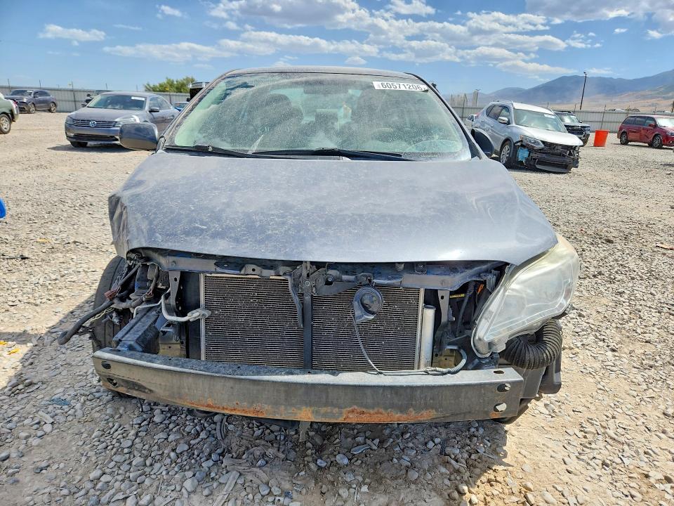 Photo 5 from auction – 2013 TOYOTA COROLLA with VIN 2T1BU4EE4DC949135