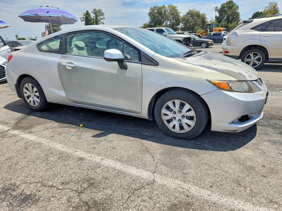 Photo 4 from auction – 2012 HONDA CIVIC with VIN 2HGFG3B55CH543796