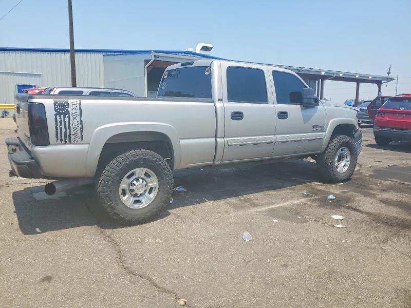 Photo 3 from auction – 2005 CHEVROLET SILVERADO with VIN 1GCHK23215F915689
