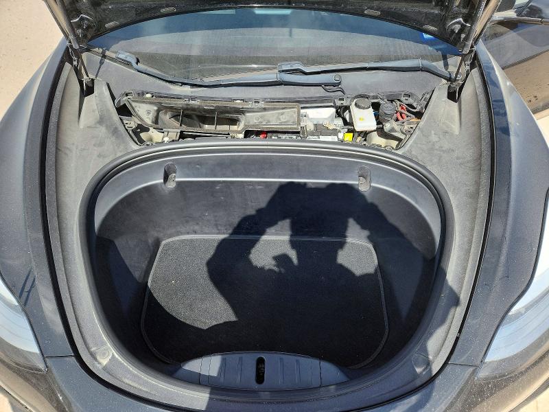 Photo 11 from auction – 2020 TESLA MDL 3 with VIN 5YJ3E1EA2LF657619