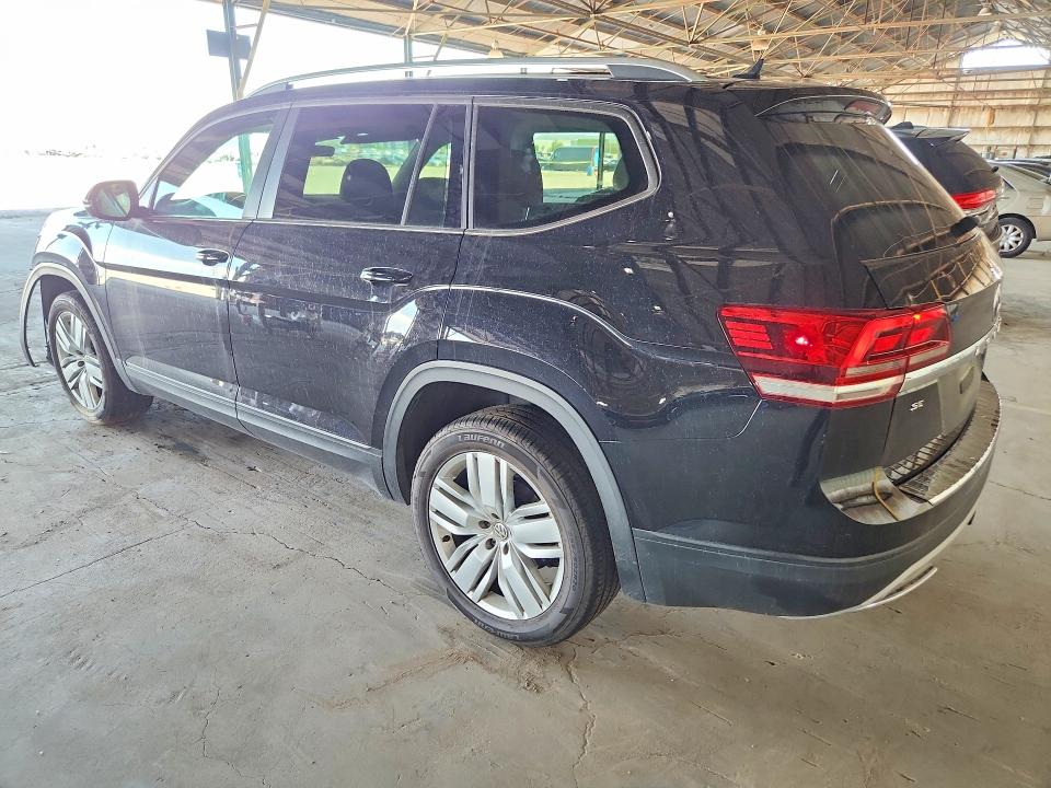 Photo 2 from auction – 2019 VOLKSWAGEN ATLAS with VIN 1V2UR2CA5KC503336