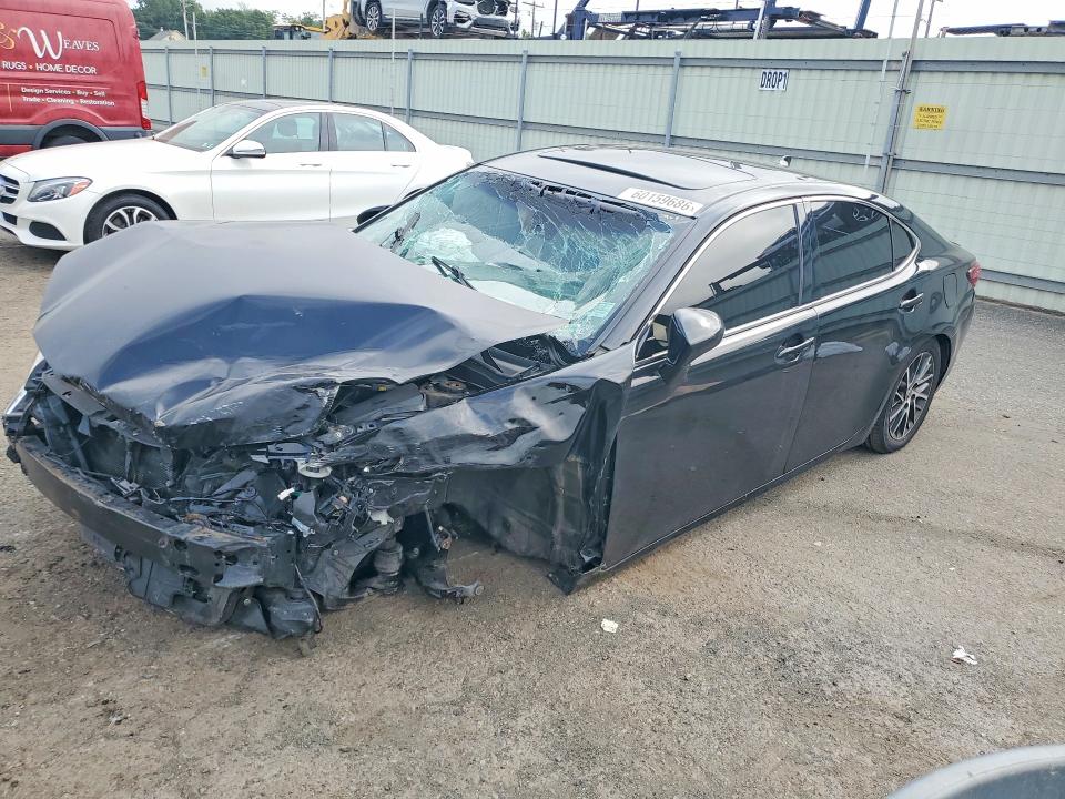 LEXUS ES 2016 с VIN 58ABK1GG3GU022139 - Фото с аукциона