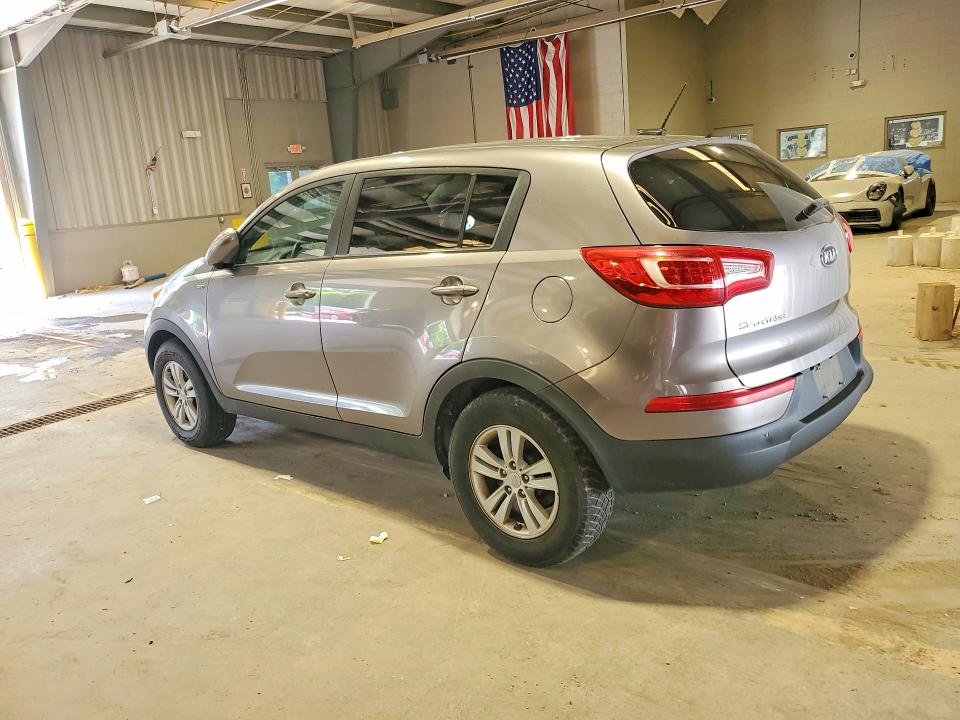 Photo 2 from auction – 2011 KIA SPORTAGE with VIN KNDPBCA29B7102272