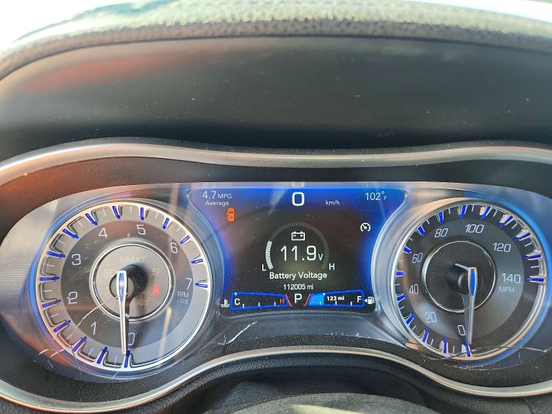 Photo 9 from auction – 2020 CHRYSLER 300 with VIN 2C3CCAAG1LH220533