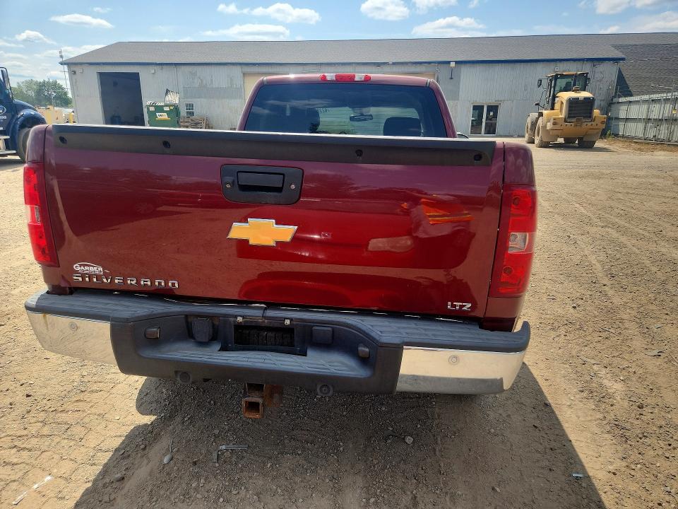 Photo 6 from auction – 2013 CHEVROLET SILVERADO with VIN 1GCRKTE79DZ316233