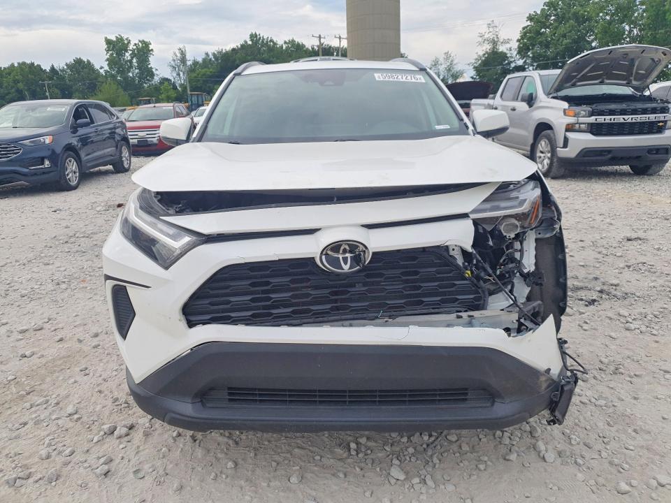 Photo 5 from auction – 2022 TOYOTA RAV4 with VIN 2T3P1RFV7NC309861
