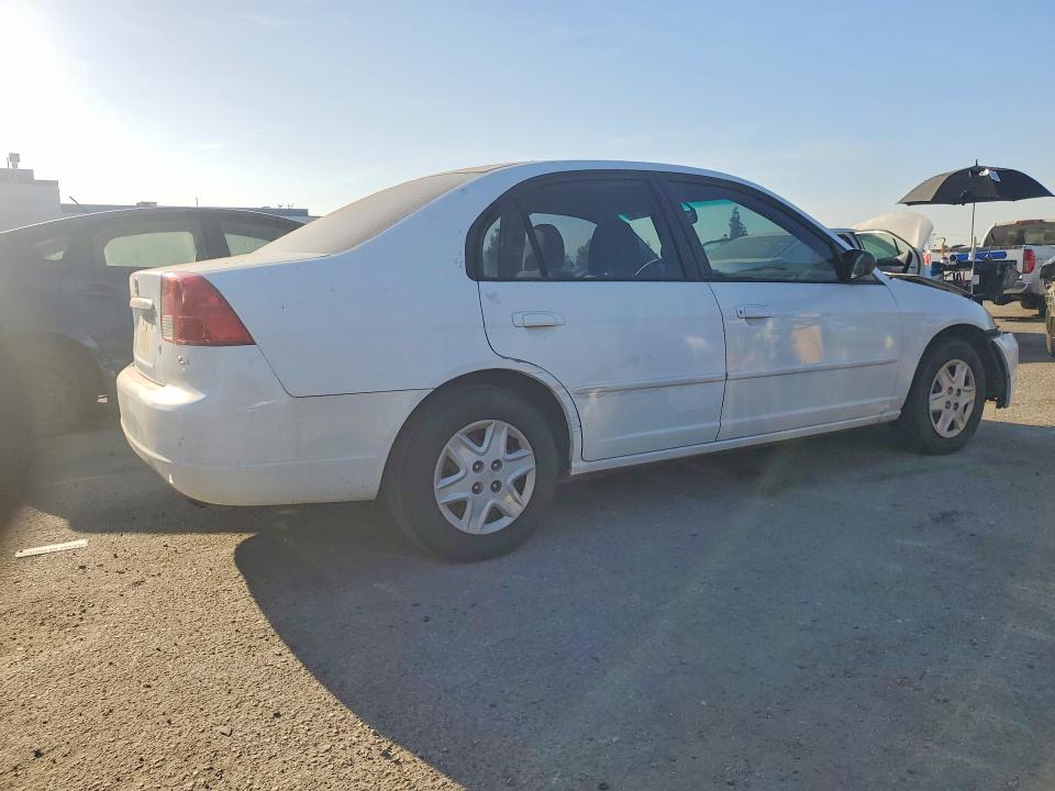 Photo 3 from auction – 2003 HONDA CIVIC with VIN 2HGES16583H601635