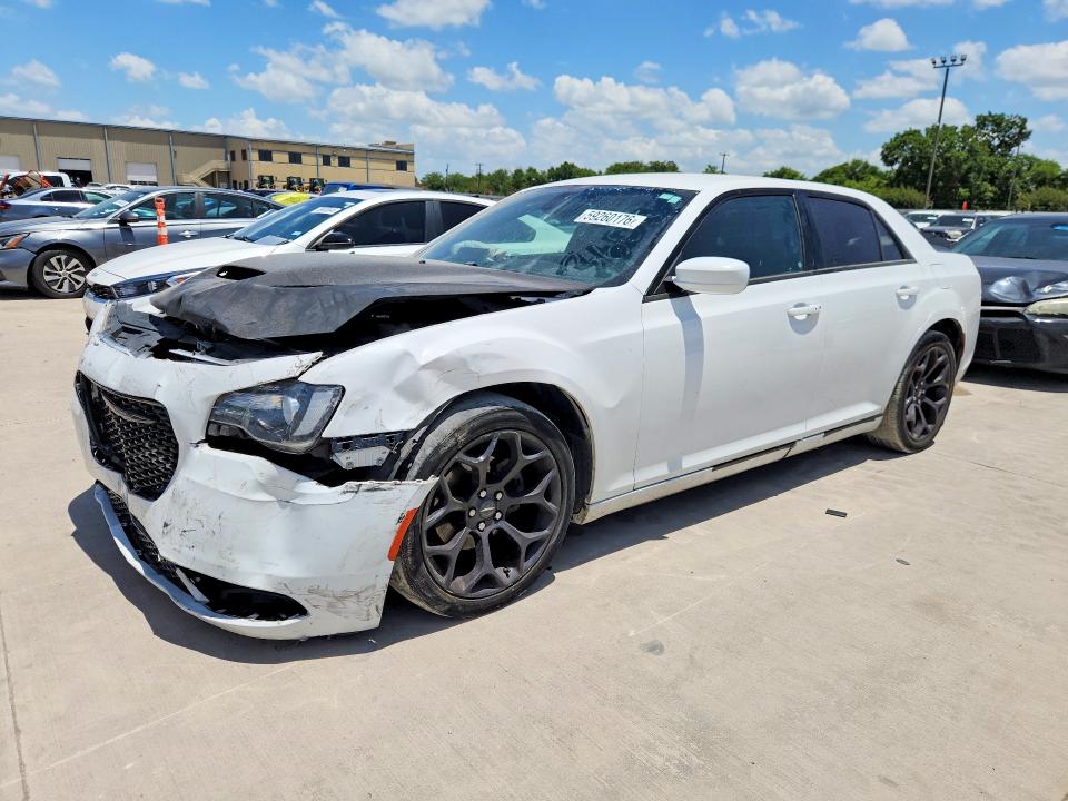 CHRYSLER 300 2019 with VIN 2C3CCABG6KH708082 - Photo from auction