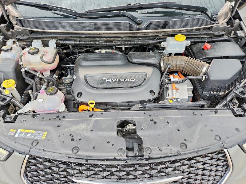 Photo 11 from auction – 2023 CHRYSLER PACIFICA with VIN 2C4RC1L79PR541612