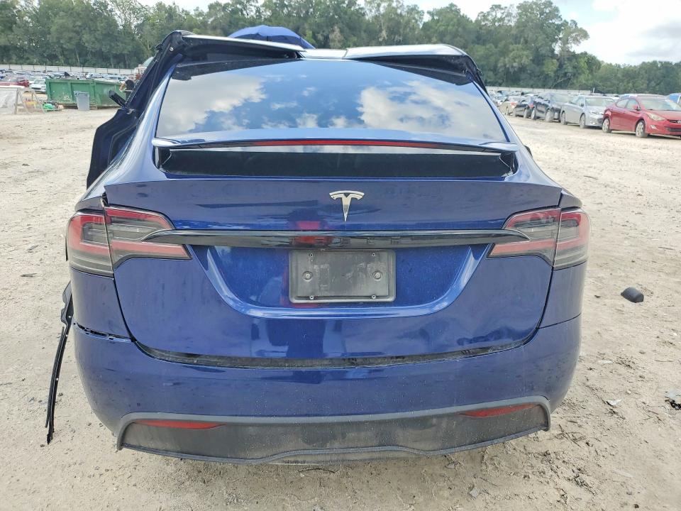 Фото 6 с аукциона – 2023 TESLA MODEL X с VIN 7SAXCBE59PF378614