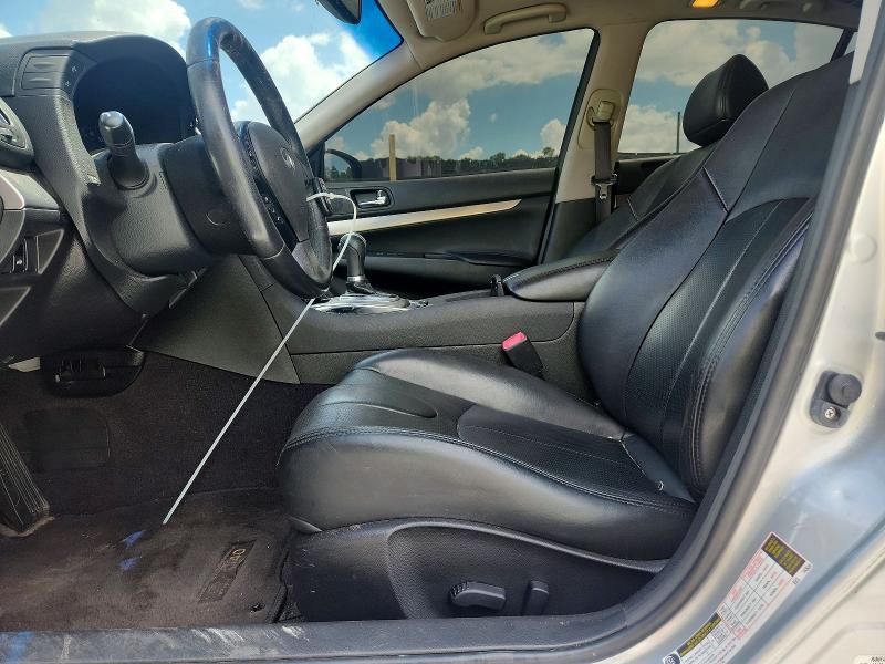 Photo 7 from auction – 2015 INFINITI Q40 with VIN JN1CV6AR7FM524362
