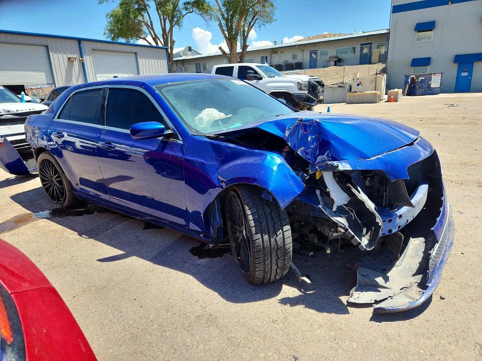 Zdjęcie 4 z aukcji – 2019 CHRYSLER 300 z VIN 2C3CCAAG4KH727215
