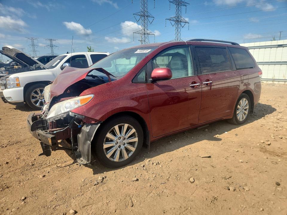 TOYOTA SIENNA 2014 with VIN 5TDDK3DC1ES080625 - Photo from auction