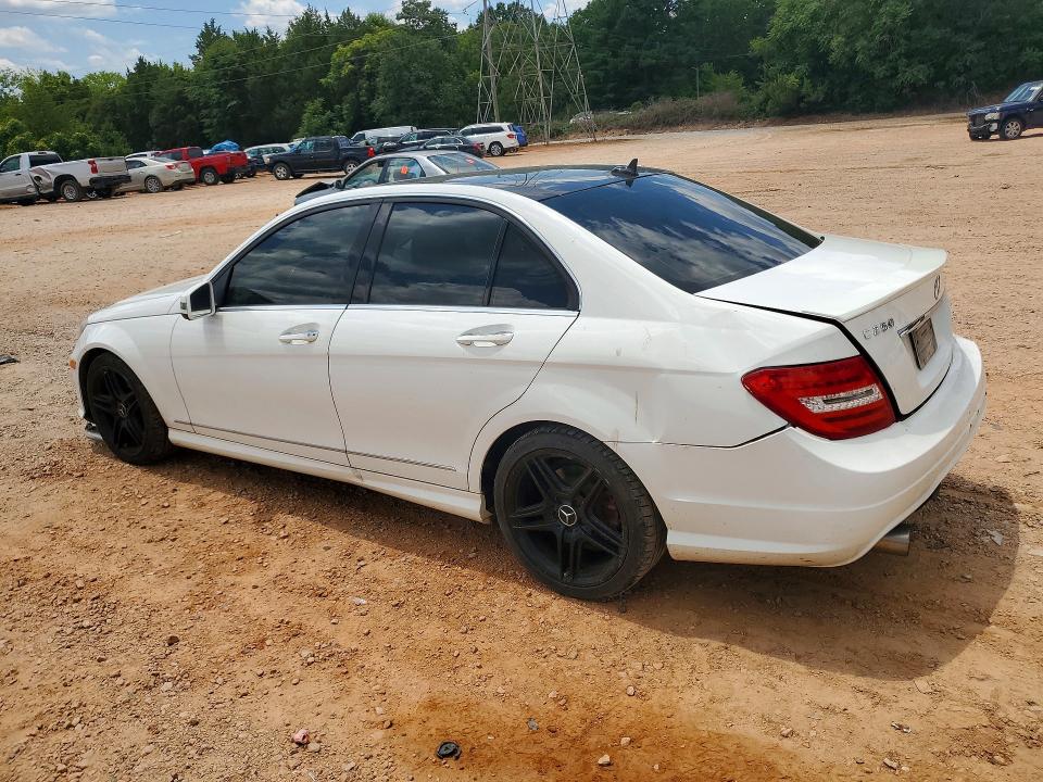 Photo 2 from auction – 2013 MERCEDES-BENZ C with VIN WDDGF4HB5DA835141