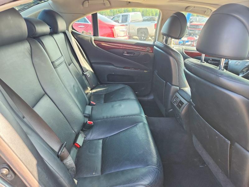 Photo 10 from auction – 2009 LEXUS LS with VIN JTHCL46F795002396