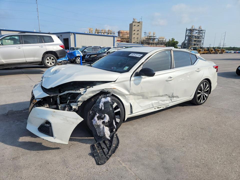 NISSAN ALTIMA 2021 with VIN 1N4BL4CV5MN392180 - Photo from auction