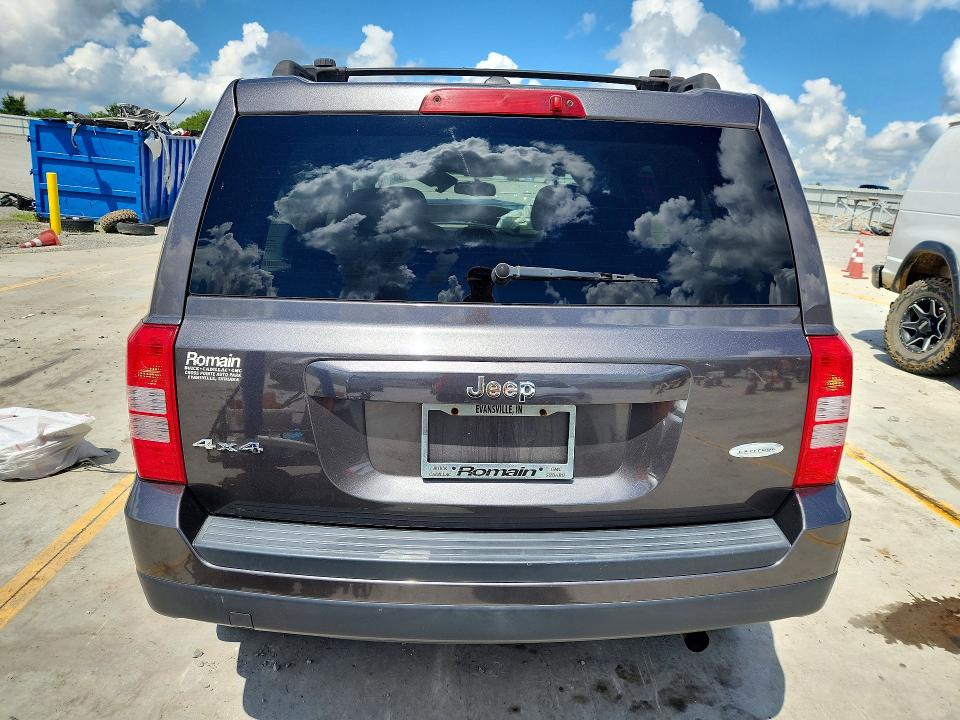 Photo 6 from auction – 2016 JEEP PATRIOT with VIN 1C4NJRFB7GD712461