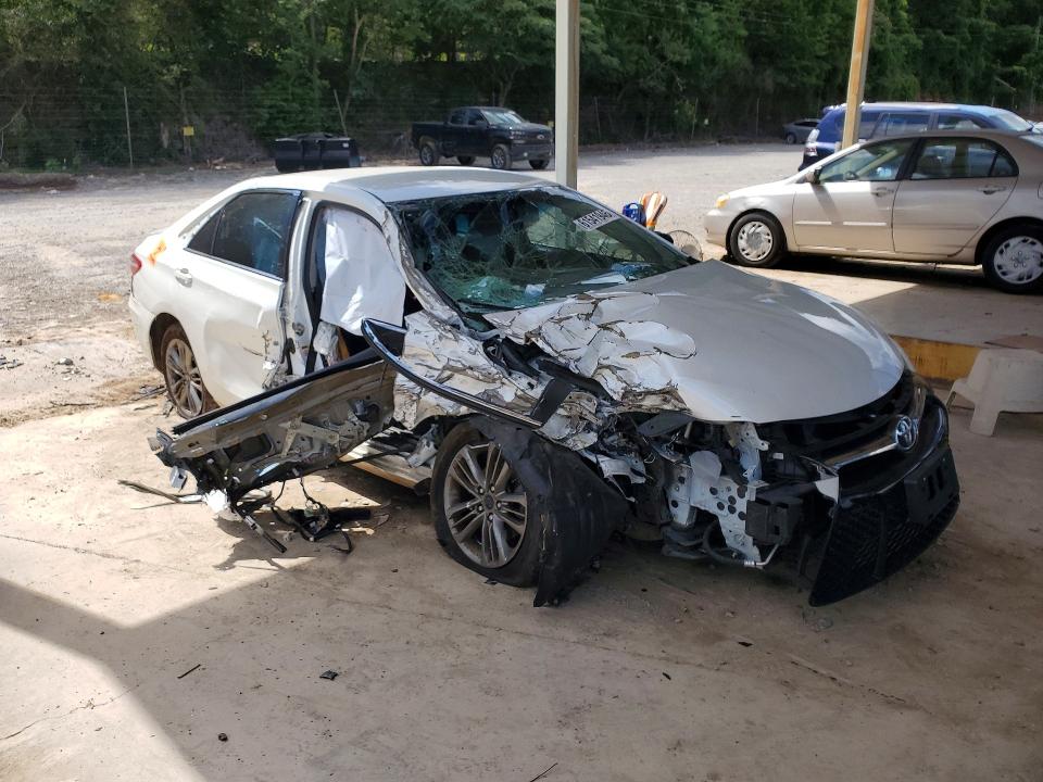 Photo 4 from auction – 2017 TOYOTA CAMRY with VIN 4T1BF1FK1HU357385