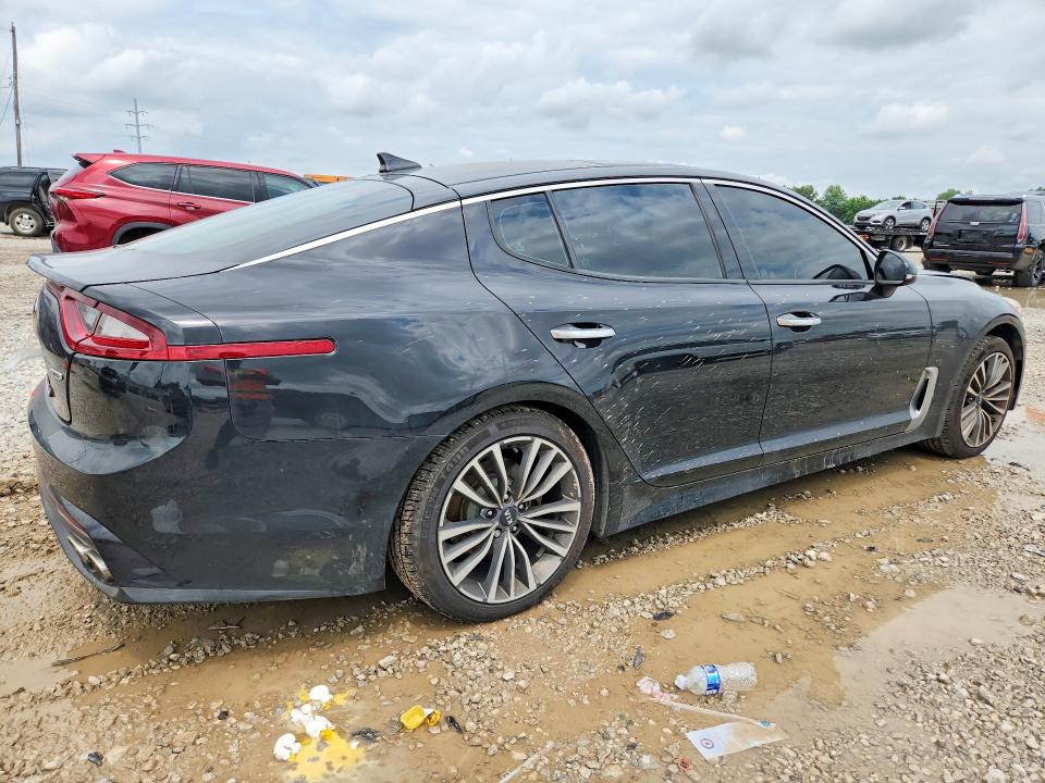 Photo 3 from auction – 2018 KIA STINGER with VIN KNAE25LAXJ6011312