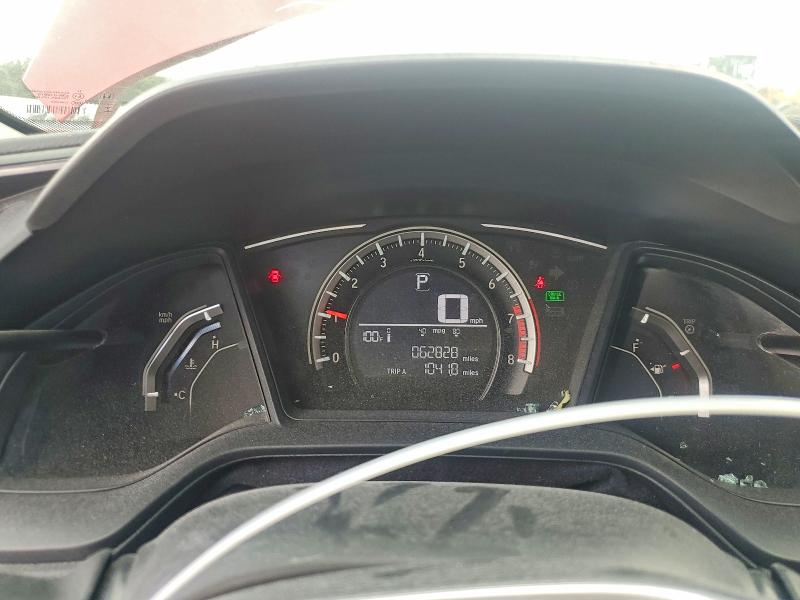 Photo 9 from auction – 2017 HONDA CIVIC with VIN 2HGFC2F5XHH502877