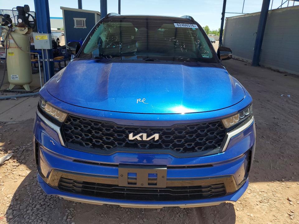 Photo 5 from auction – 2022 KIA SORENTO with VIN 5XYRL4LC8NG134834