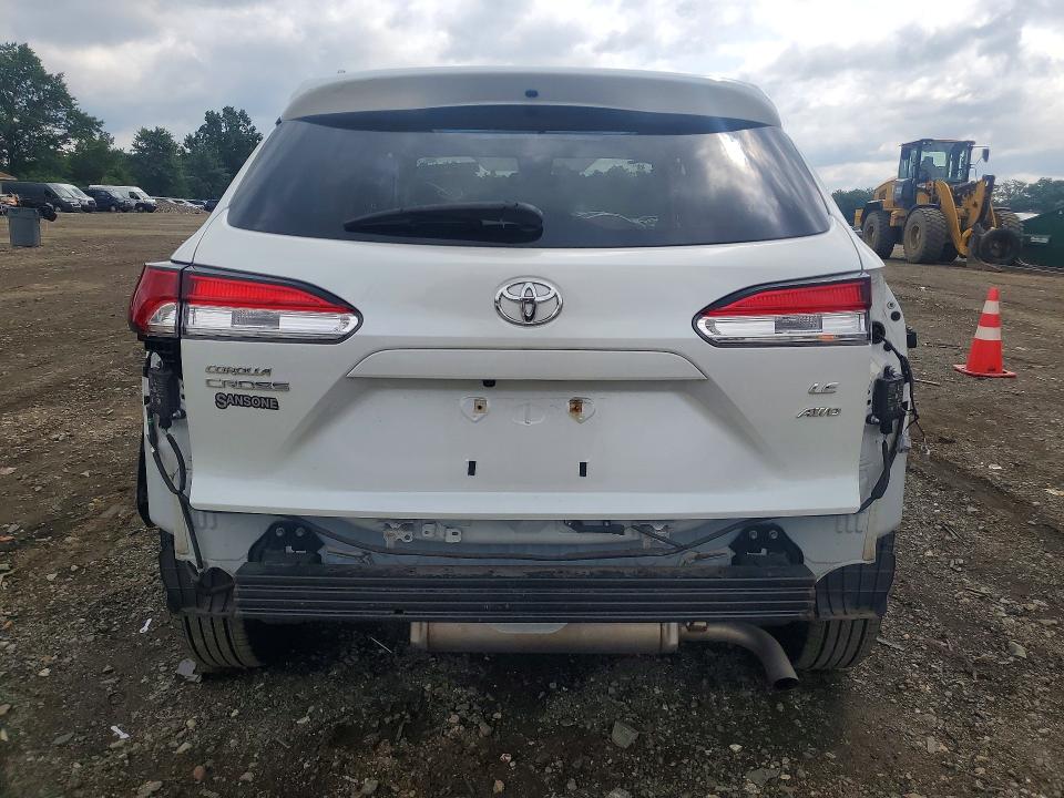 Photo 6 from auction – 2022 TOYOTA COROLLA CROSS with VIN 7MUBAABG4NV005573