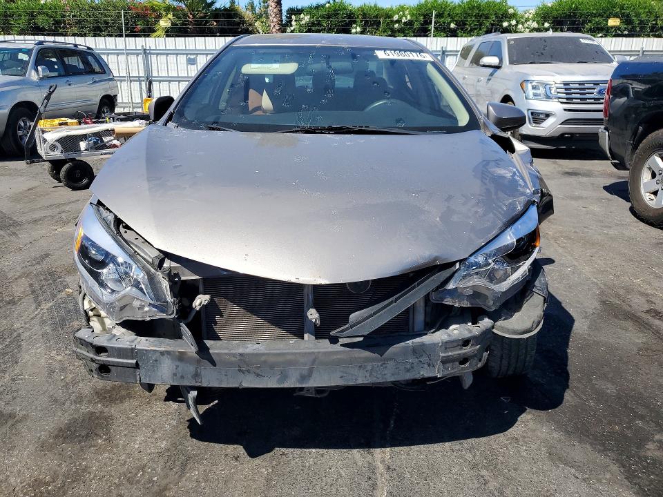 Photo 5 from auction – 2014 TOYOTA COROLLA with VIN 2T1BURHEXEC206733