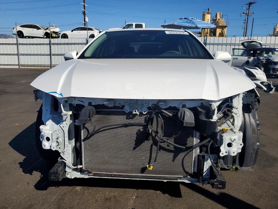 Photo 5 from auction – 2025 TOYOTA CAMRY with VIN 4T1DAACK9SU561922