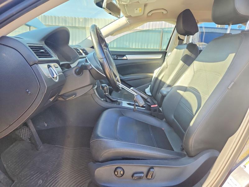 Photo 7 from auction – 2013 VOLKSWAGEN PASSAT with VIN 1VWBP7A31DC067407