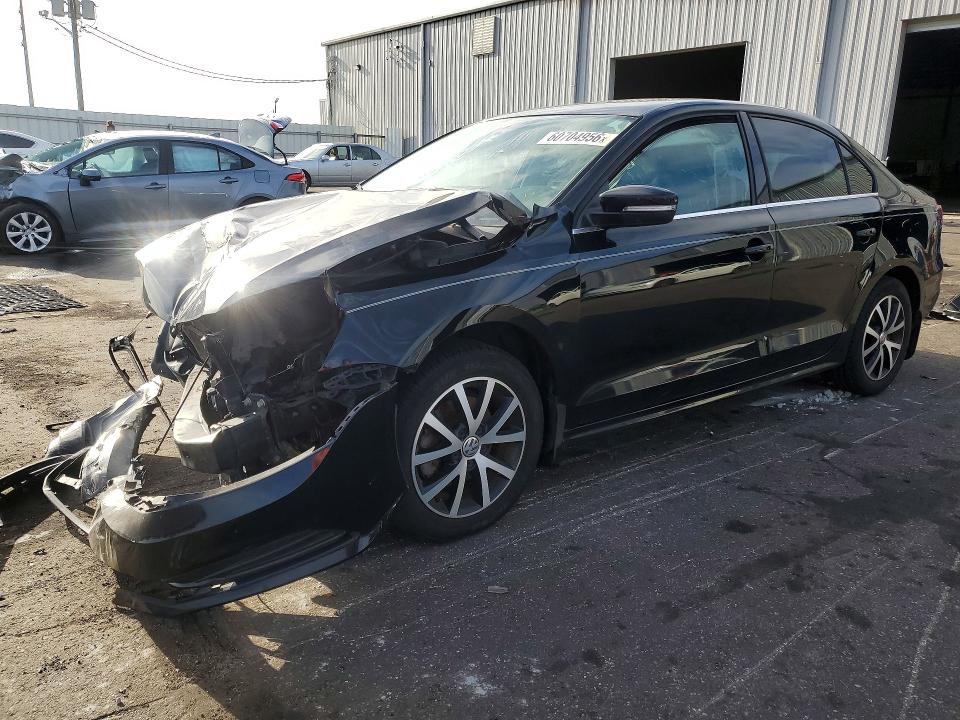VOLKSWAGEN JETTA 2017 مع رقم تعريف المركبة 3VWDB7AJ8HM306641 - صورة من المزاد