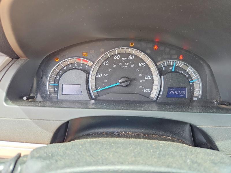 Zdjęcie 9 z aukcji – 2014 TOYOTA CAMRY z VIN 4T1BF1FK2EU326383