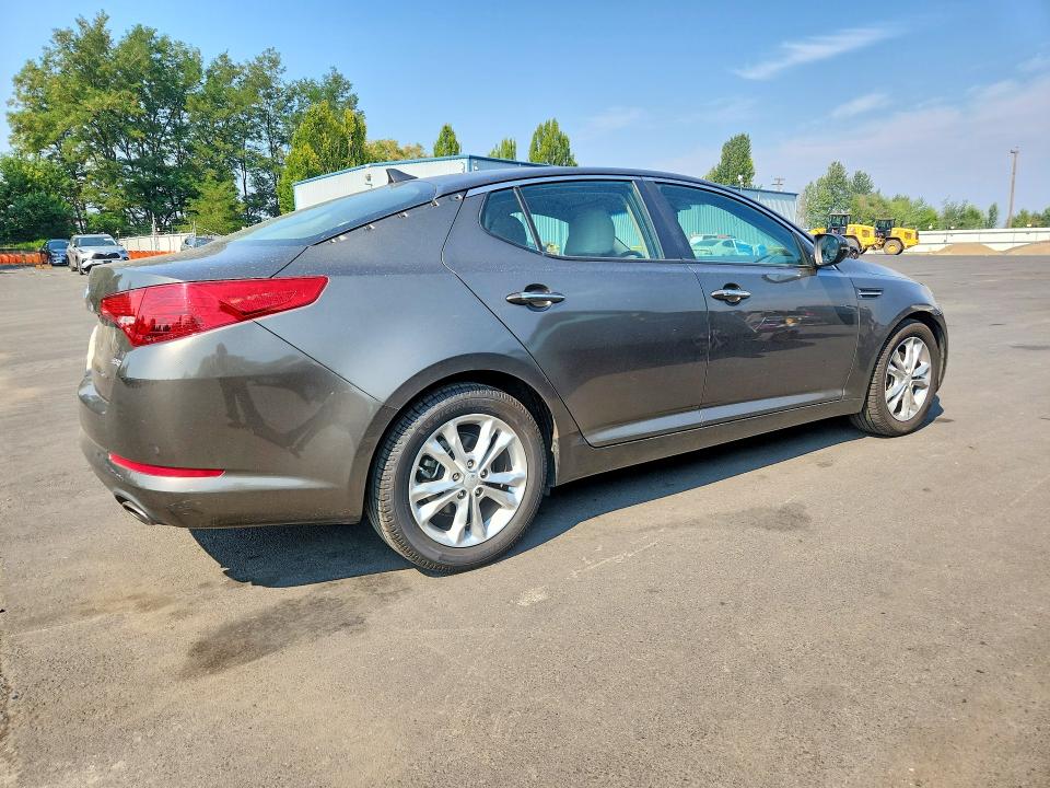 Photo 3 from auction – 2012 KIA OPTIMA with VIN 5XXGN4A78CG083375