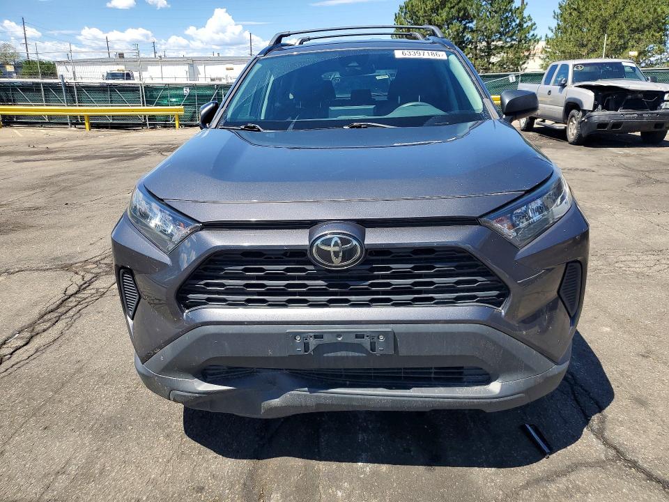 Photo 5 from auction – 2019 TOYOTA RAV4 with VIN 2T3F1RFV0KW063399