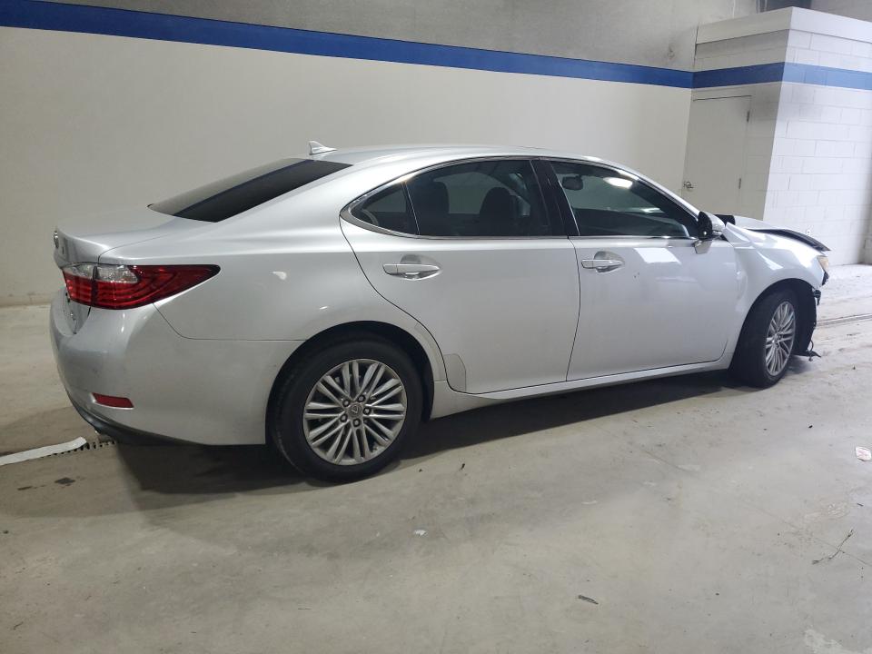 Photo 3 from auction – 2014 LEXUS ES with VIN JTHBK1GG2E2117326