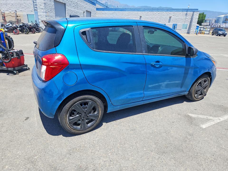 Снимка 3 от търг – 2021 CHEVROLET SPARK с VIN KL8CB6SA9MC704436