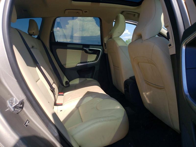 Photo 11 from auction – 2016 VOLVO XC60 with VIN YV4612RK2G2858752