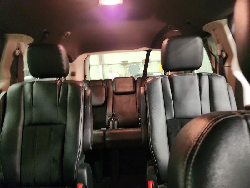 Снимка 10 от търг – 2018 DODGE GRAND CARAVAN с VIN 2C4RDGCG9JR239180