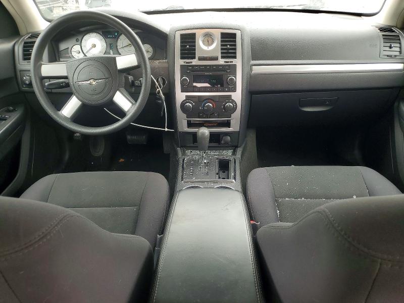 Photo 8 from auction – 2010 CHRYSLER 300 with VIN 2C3CA4CD2AH122893