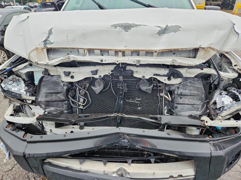Photo 11 from auction – 2018 TOYOTA TUNDRA with VIN 5TFRY5F14JX239590