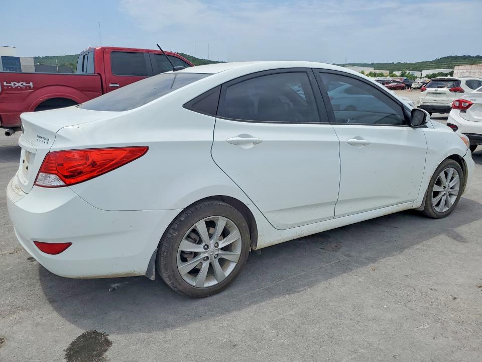 Photo 3 from auction – 2014 HYUNDAI ACCENT with VIN KMHCU4AEXEU760886