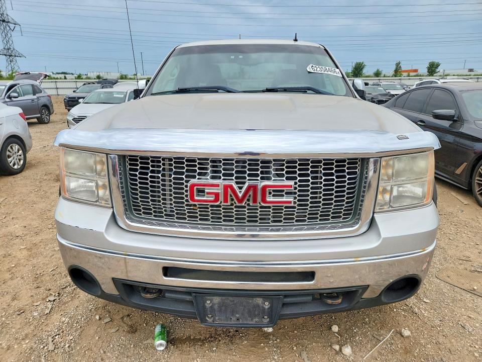 Photo 5 from auction – 2011 GMC SIERRA with VIN 1GTR2UEA8BZ395179