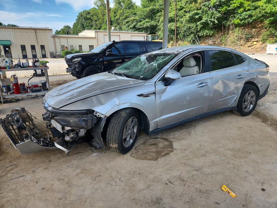 HYUNDAI SONATA 2025 with VIN KMHL24JA6SA494444 - Photo from auction