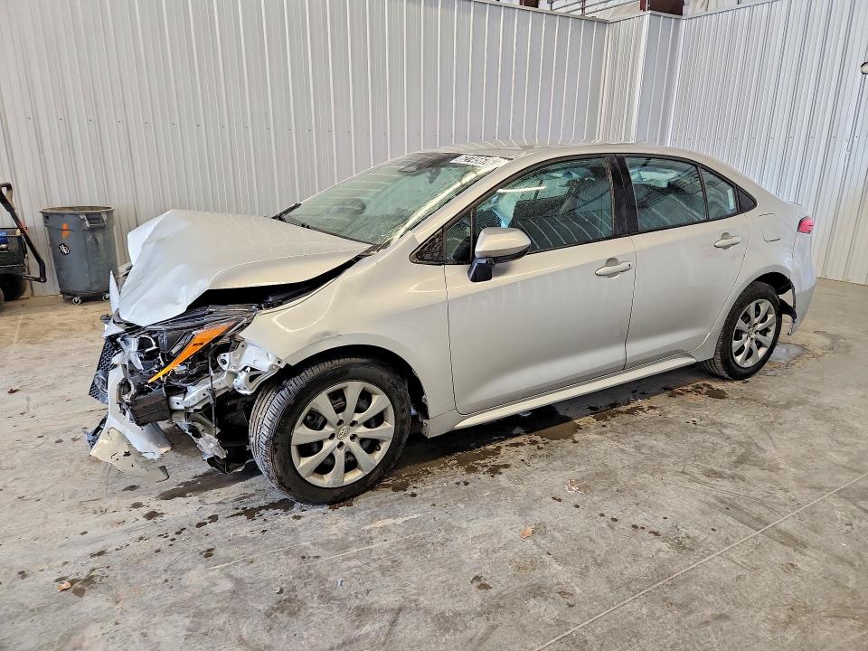 TOYOTA COROLLA 2023 with VIN 5YFB4MDE5PP011165 - Photo from auction
