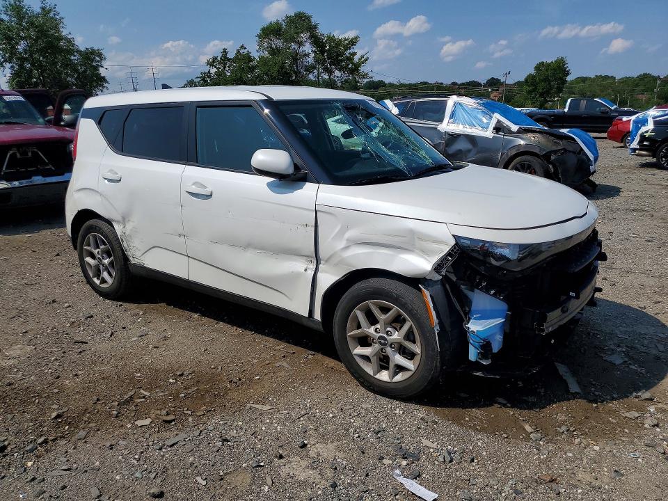 Photo 4 from auction – 2025 KIA SOUL with VIN KNDJ23AU6S7932215