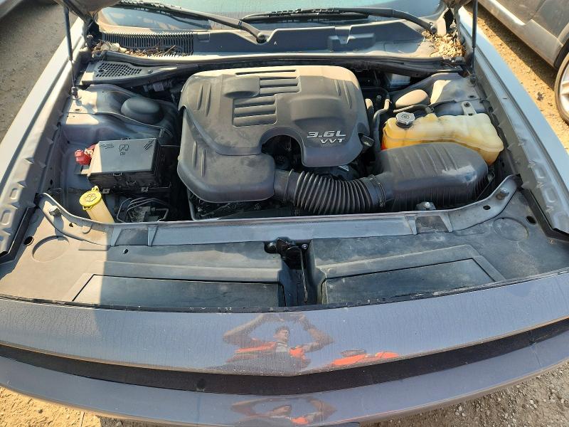 Photo 11 from auction – 2018 DODGE CHALLENGER with VIN 2C3CDZAGXJH321918