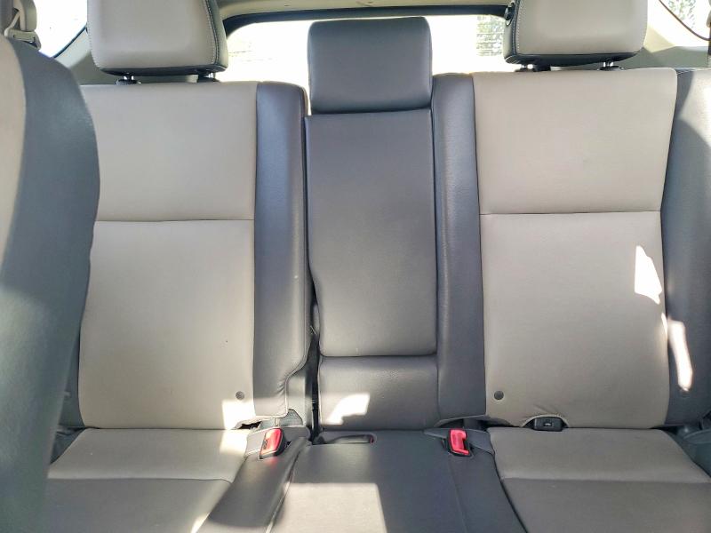 Photo 10 from auction – 2015 TOYOTA RAV4 with VIN JTMYFREV1FD074734