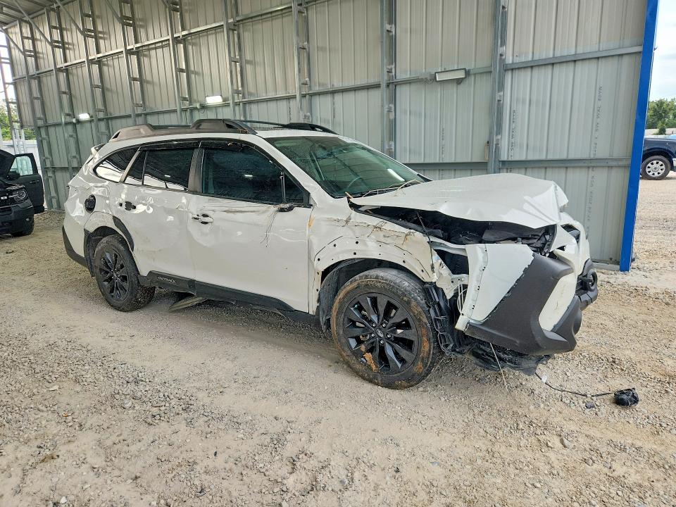 Photo 4 from auction – 2023 SUBARU OUTBACK with VIN 4S4BTALC5P3143560