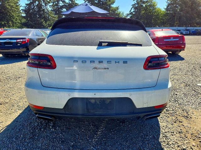 Photo 6 from auction – 2017 PORSCHE MACAN with VIN WP1AA2A59HLB81714