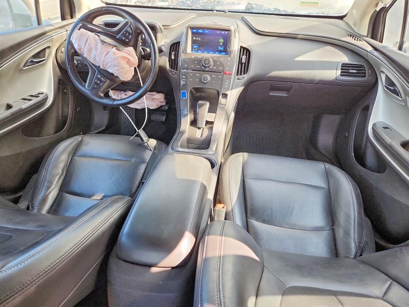 Photo 8 from auction – 2013 CHEVROLET VOLT with VIN 1G1RH6E47DU141525